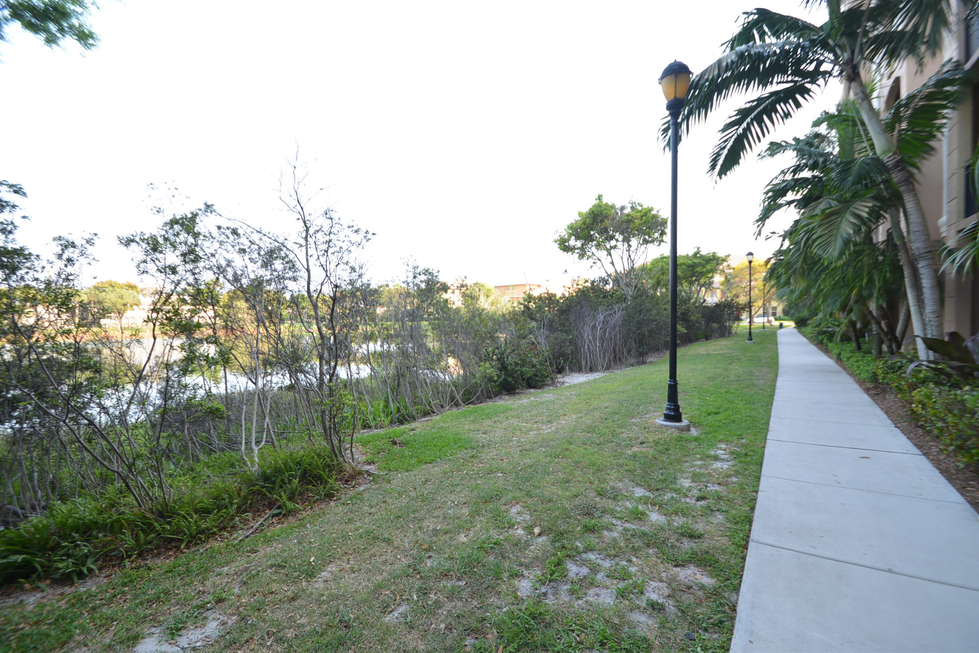 1660 Renaissance Commons Boulevard, Unit 2111 Boynton Beach, FL 33426 - Photo 24 of 31 DSC_2815