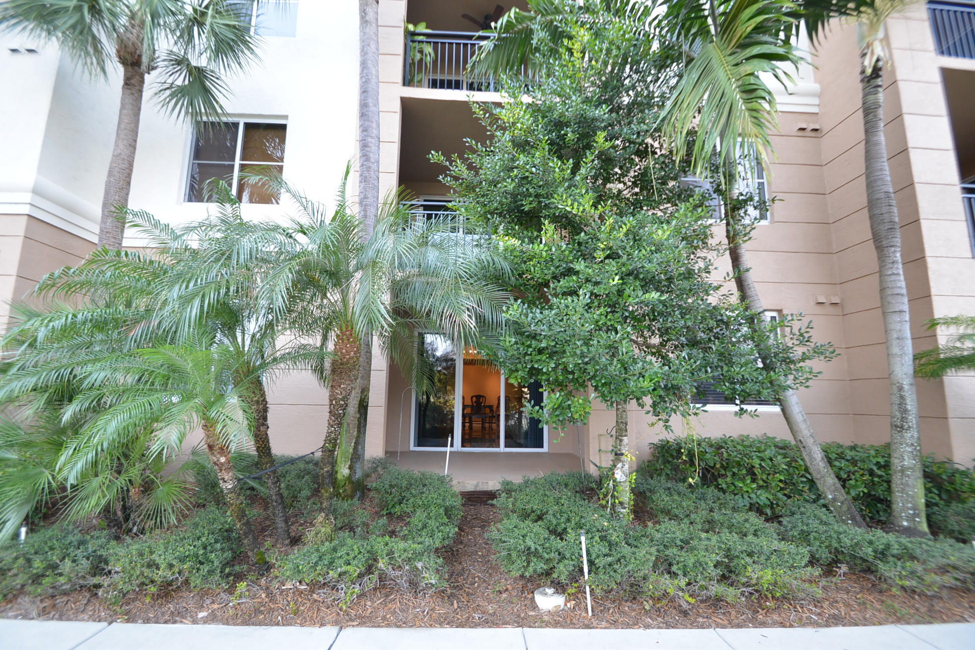 1660 Renaissance Commons Boulevard, Unit 2111 Boynton Beach, FL 33426 - Photo 26 of 31 DSC_2817