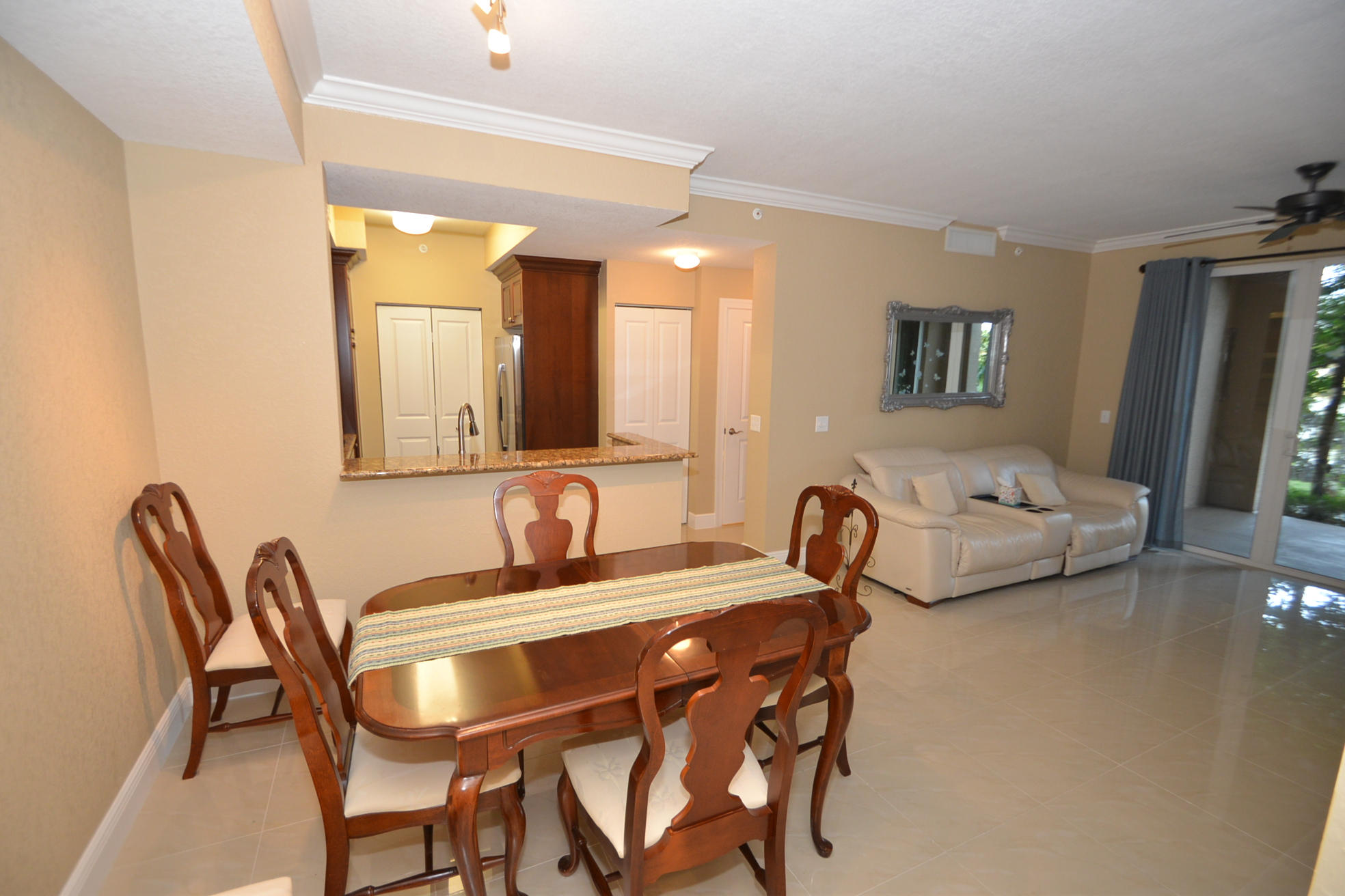 1660 Renaissance Commons Boulevard, Unit 2111 Boynton Beach, FL 33426 - Photo 5 of 31 DSC_2823