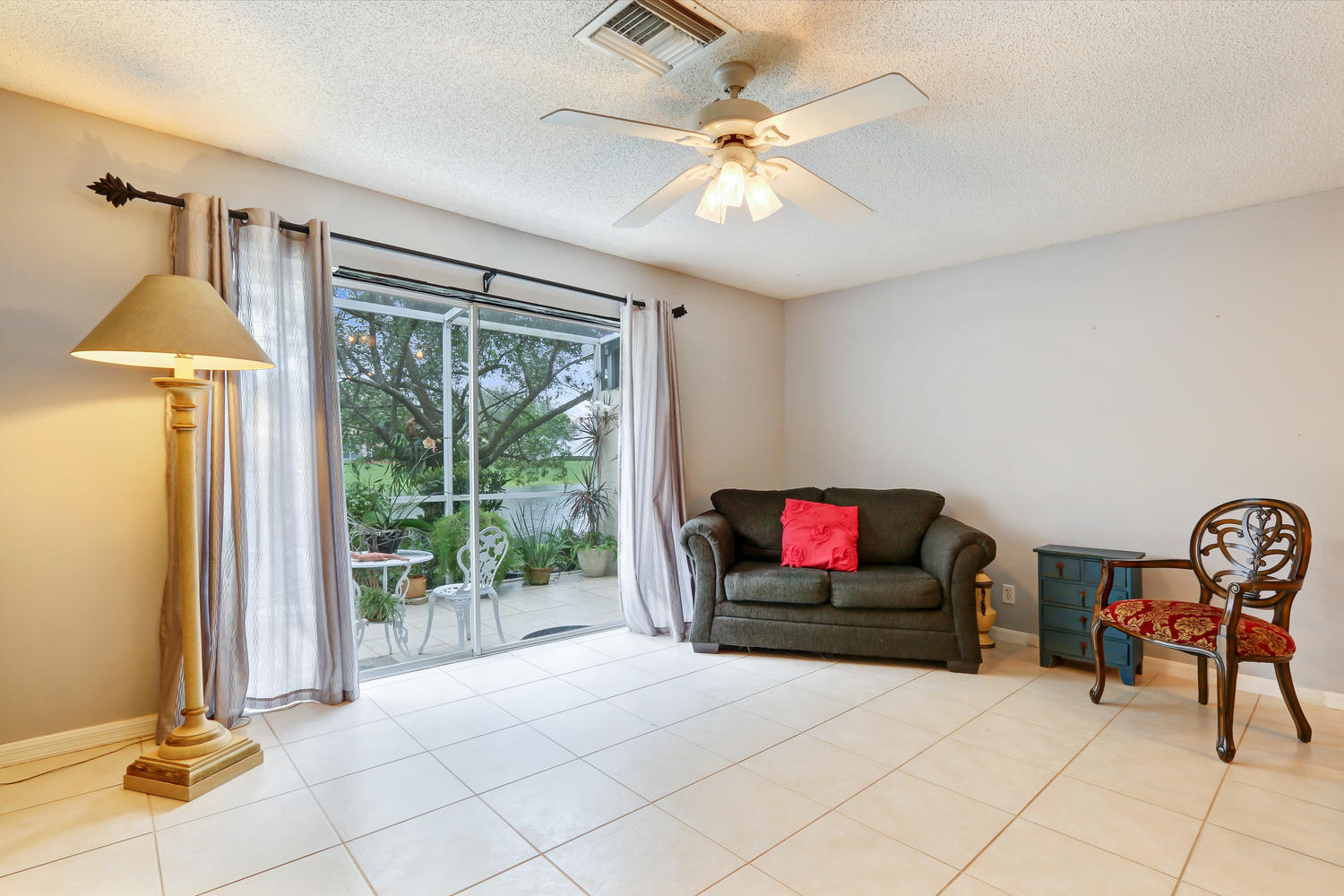 248 Timberwalk Trail, Unit 248 Jupiter, FL 33458 - Photo 4 of 17 248 Timberwalk Trail Jupiter-large-004-4