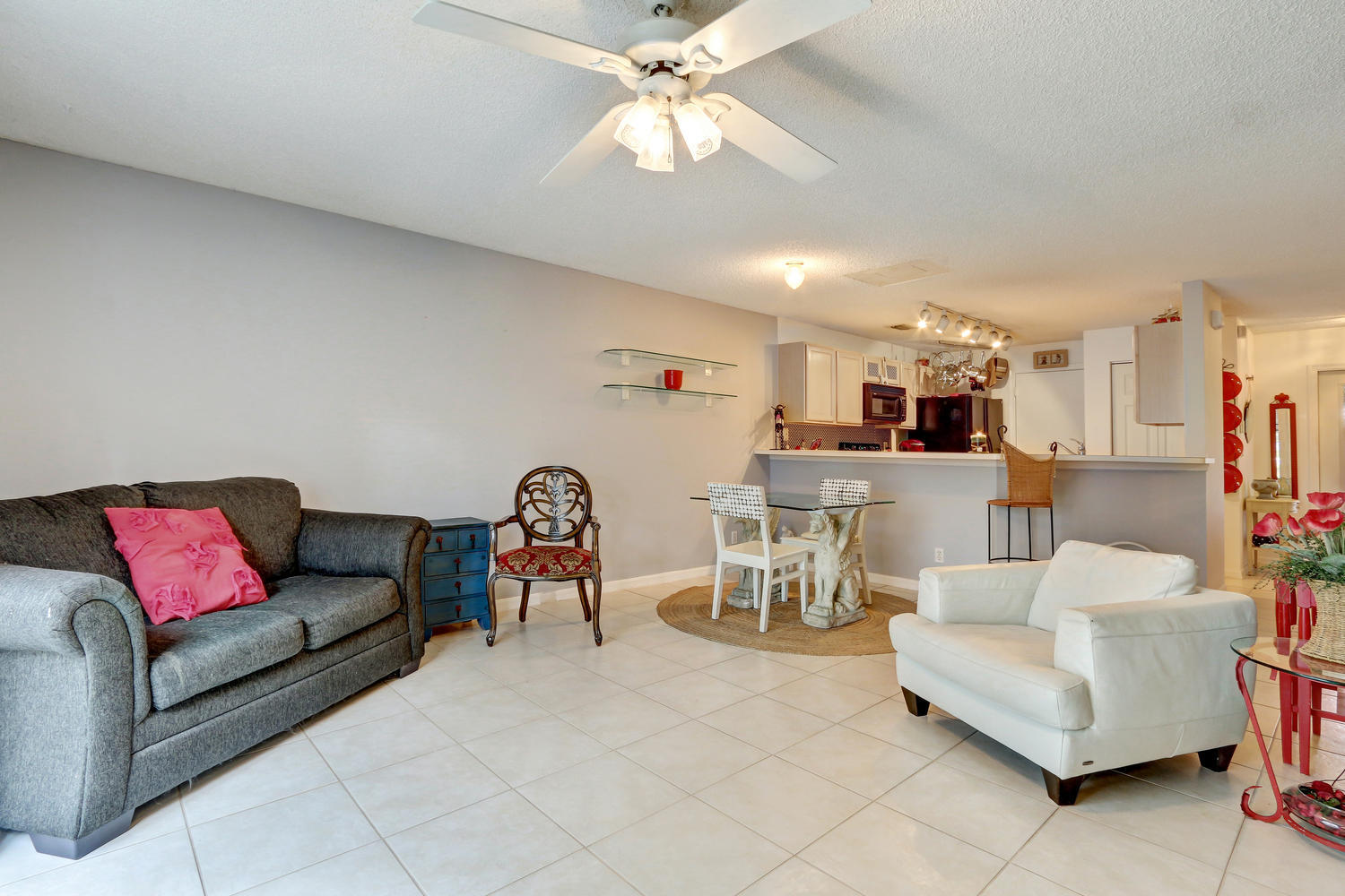 248 Timberwalk Trail, Unit 248 Jupiter, FL 33458 - Photo 6 of 17 248 Timberwalk Trail Jupiter-large-006-6