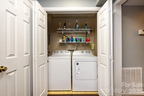 $320,000 | 3929 Colony Crossing Drive, Charlotte, NC 28226