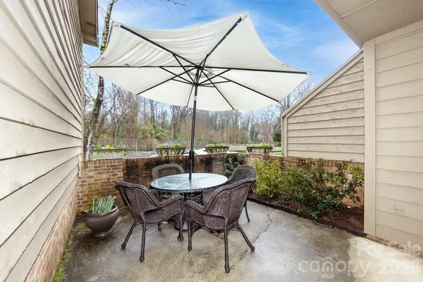 $320,000 | 3929 Colony Crossing Drive, Charlotte, NC 28226