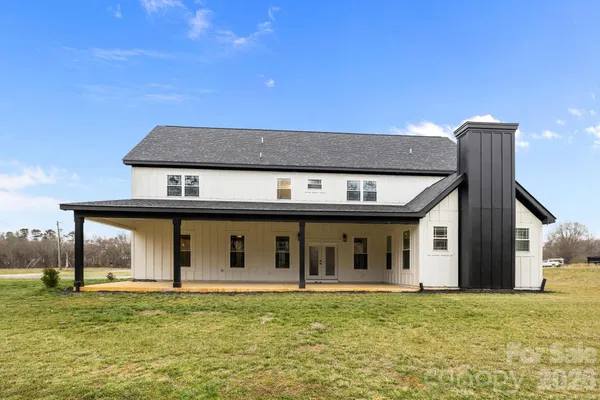 $980,000 | 3907 East Lawyers Road, Rural Hall, NC 27045
