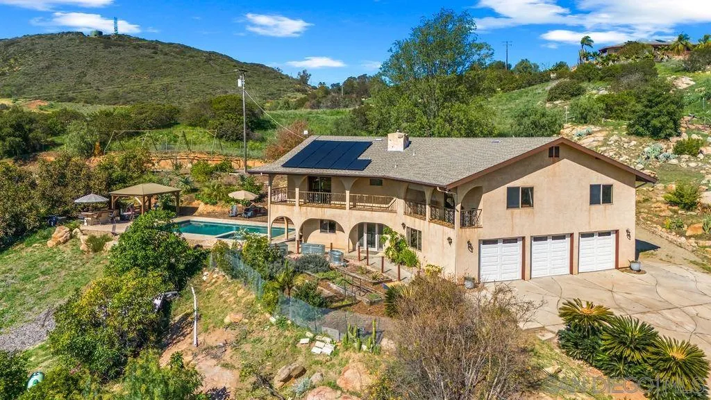11725 Sierra Rojo Road Valley Center, CA 92082 - Photo 49 of 55 Gallery Image 49