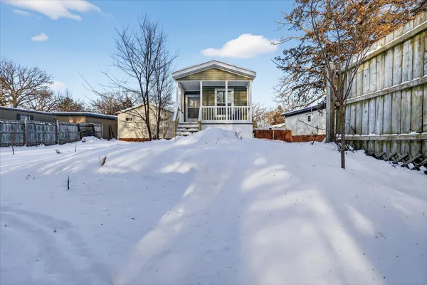 $105,000 | 96 Falling Creek Circle, Unit 96, Janesville, WI 53548