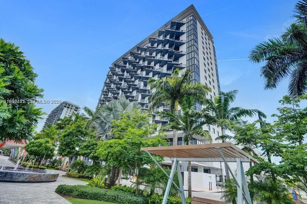 $2,450 | 5300 Paseo Boulevard, Unit 1707, Doral, FL 33166