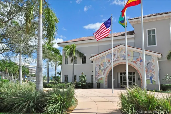 $2,450 | 5300 Paseo Boulevard, Unit 1707, Doral, FL 33166