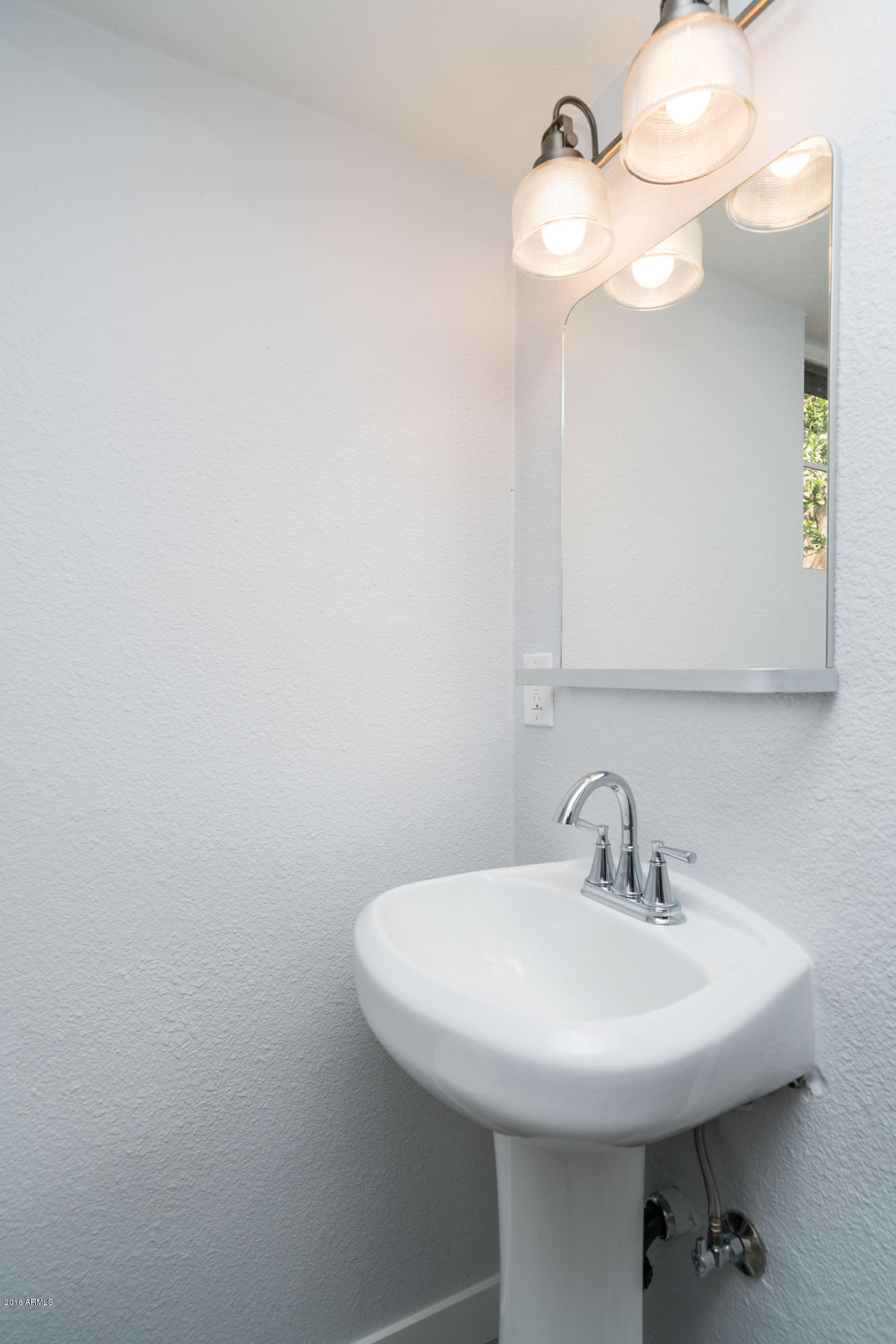 1536 West Rovey Avenue Phoenix, AZ 85015 - Photo 20 of 25 DSC07373