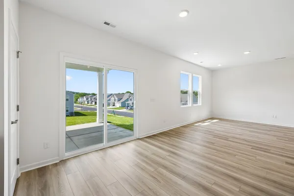 $399,900 | 3381 Tucker Trace, Columbia, TN 38401