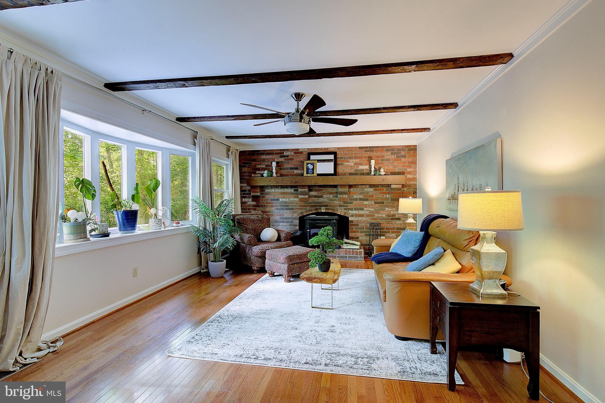 10410 3 Doctors Road Dunkirk, MD 20754 - Photo 17 of 46 Family Room facing rear