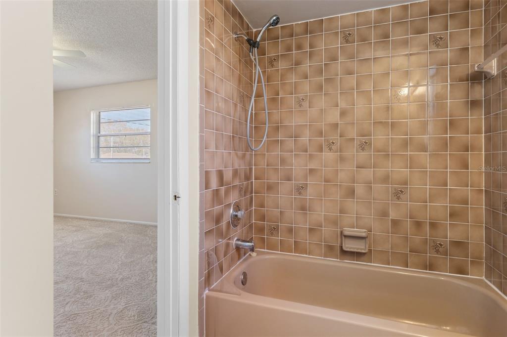 5446 Colchester Avenue Spring Hill, FL 34608 - Photo 19 of 34