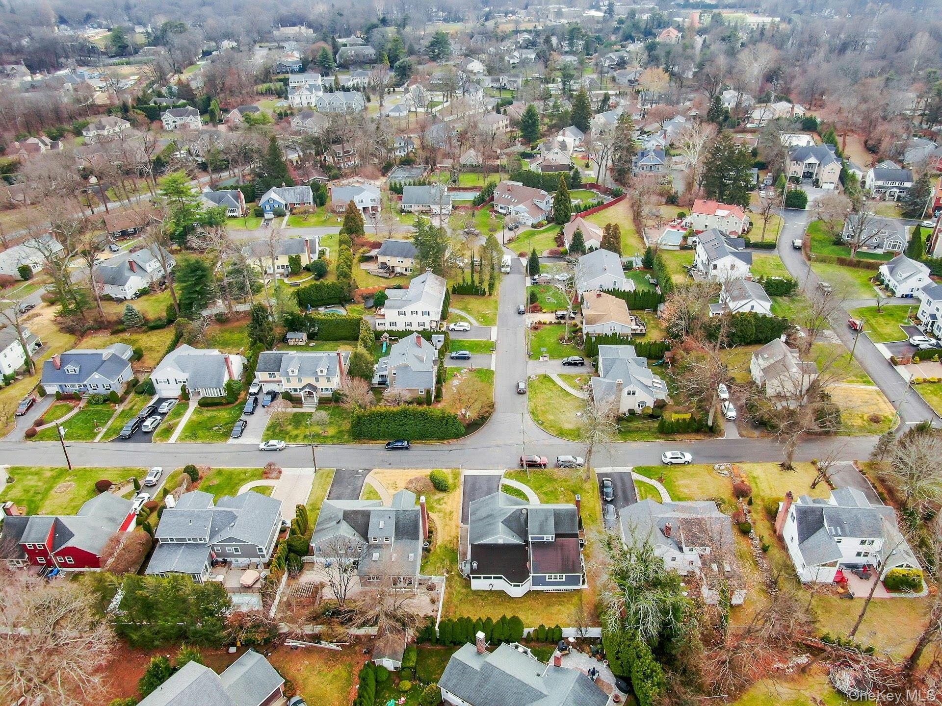 155 Hilburn Road Scarsdale, NY 10583 - Photo 31 of 35 an aerial view of residential houses with outdoor space