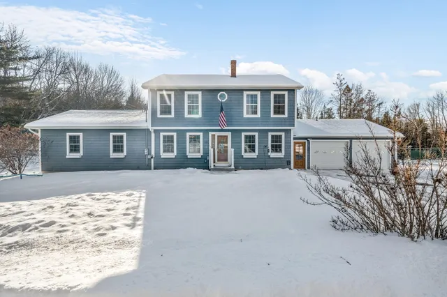 $550,000 | 59 Kidder Hill Road, Holden, ME 04429