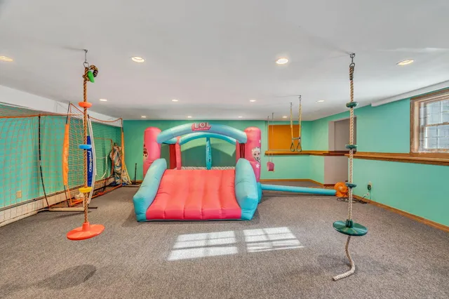 $550,000 | 59 Kidder Hill Road, Holden, ME 04429