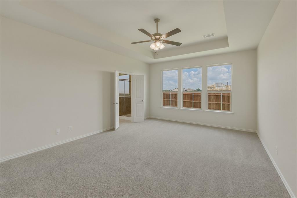 1217 Colca Drive Springtown, TX 76082 - Photo 13 of 25