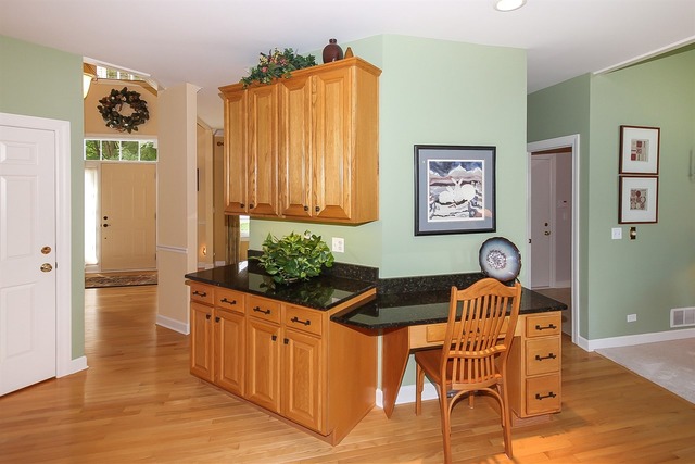 1583 Old Forge Road Bartlett, IL 60103 - Photo 10 of 25 Gallery Image 10