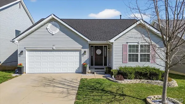 $390,000 | 207 Bluestem Lane, O'Fallon, MO 63366