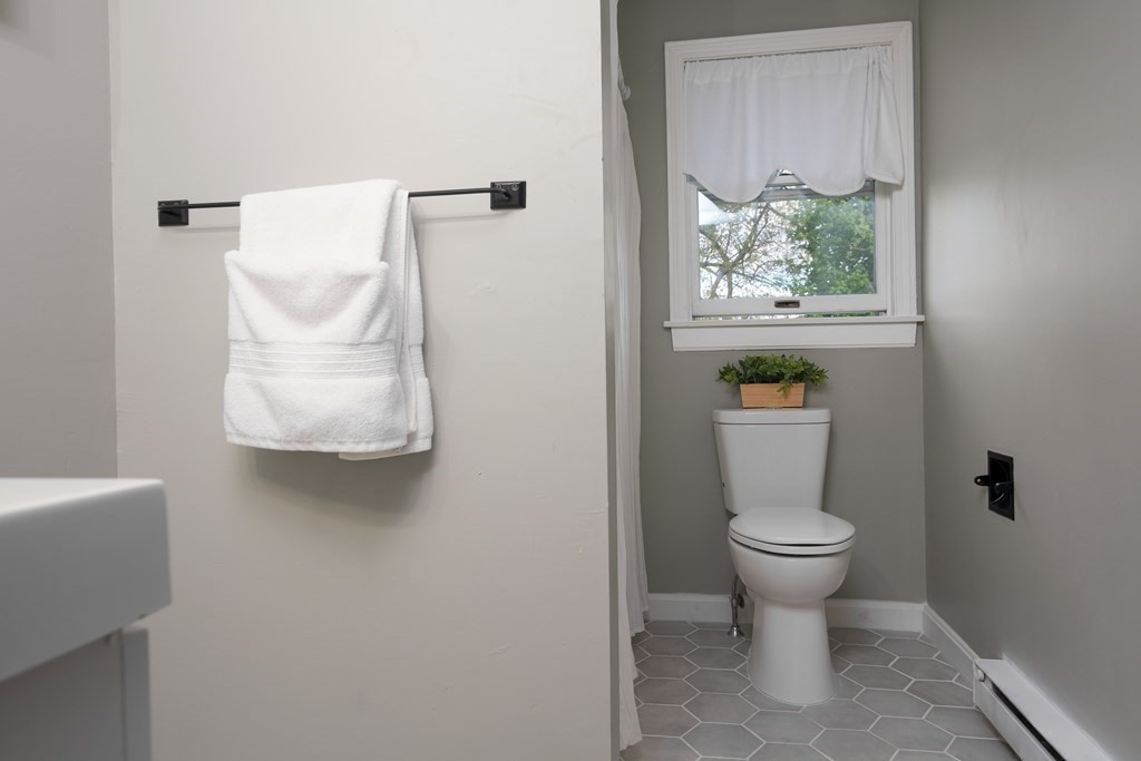 25 Valmor Street Worcester, MA 01604 - Photo 26 of 41 Gallery Image 26