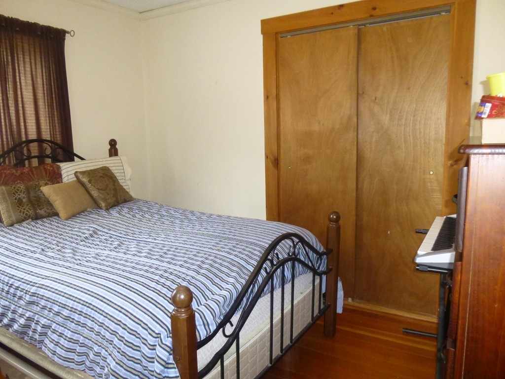 240 Arthur Street Springfield, MA 01104 - Photo 12 of 28 Gallery Image 12
