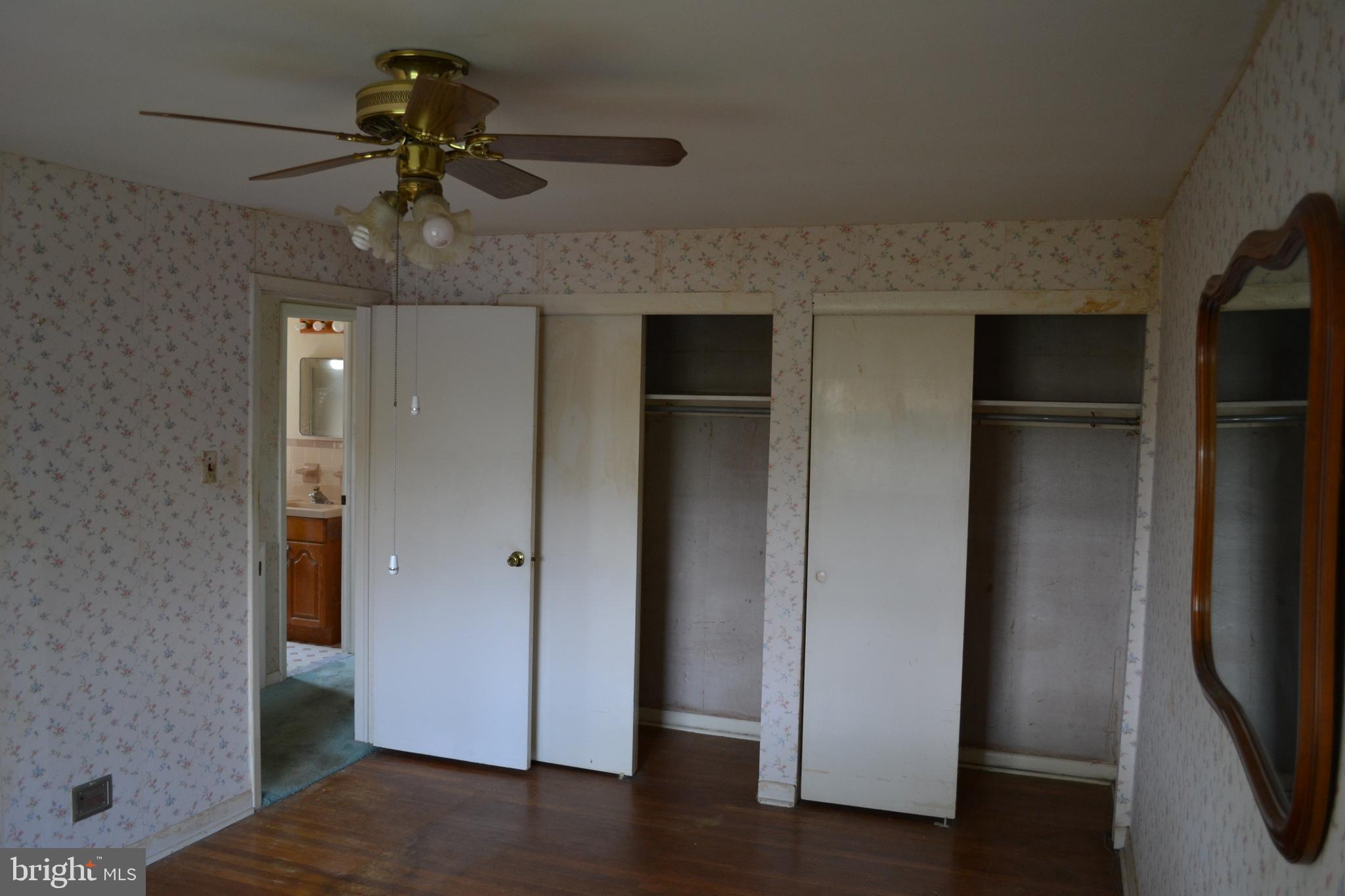 425 W Road Ridley Park, PA 19078 - Photo 32 of 38 Main Bedroom