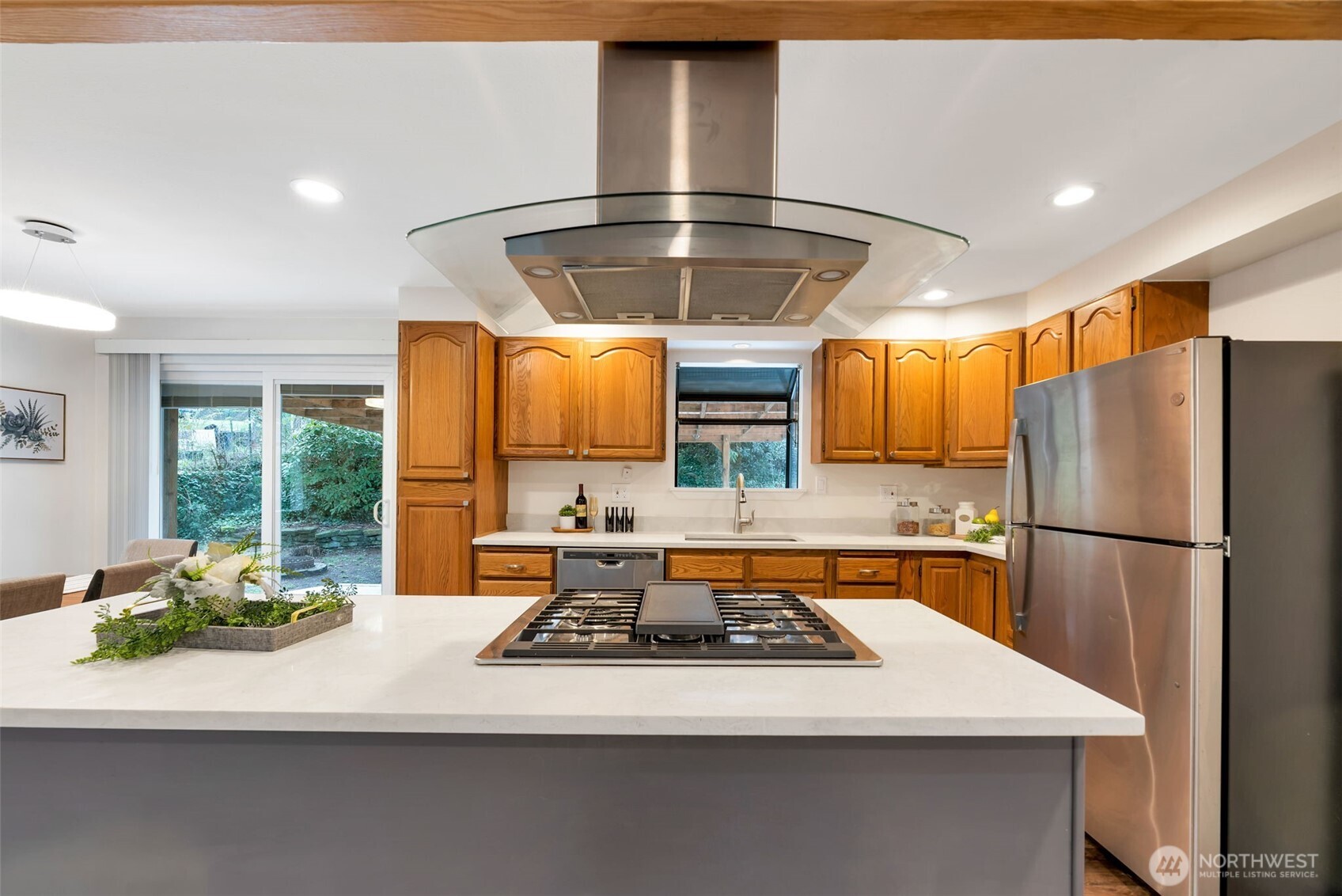 3433 Northeast 17th Place Renton, WA 98056 - Photo 9 of 25