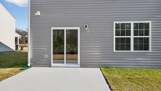 $379,940 | 1091 Shoreline Drive, Vass, NC 28394