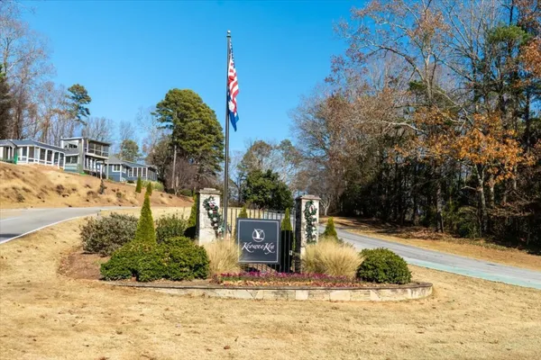 $780,000 | 8 Marina Village Way, Salem, SC 29676