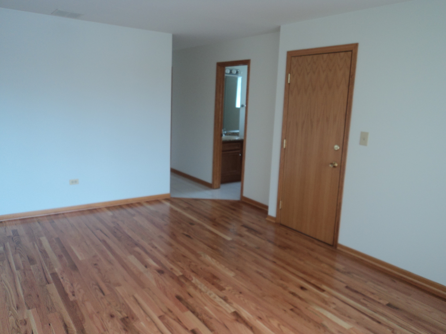 8010 West Addison Street, Unit 2 Chicago, IL 60634 - Photo 2 of 17