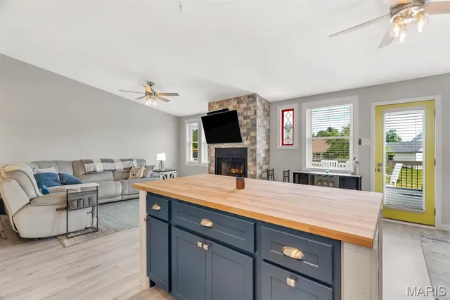 $300,000 | 35 Monterey Cypress Drive, Unit 2, Lake St. Louis, MO 63367