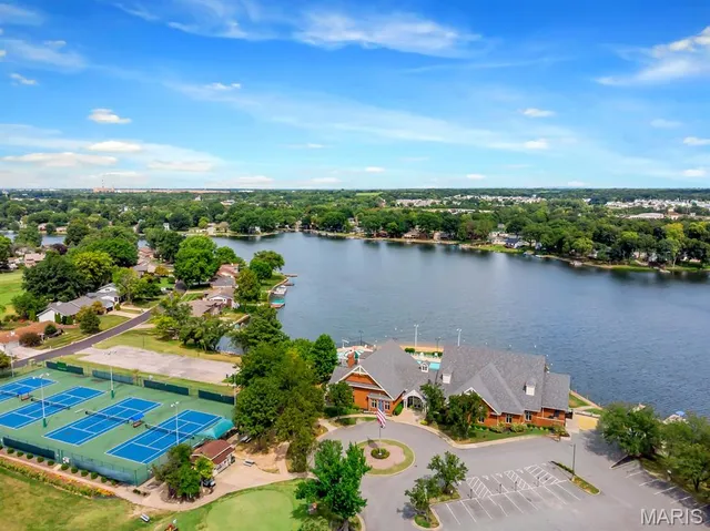 $300,000 | 35 Monterey Cypress Drive, Unit 2, Lake St. Louis, MO 63367