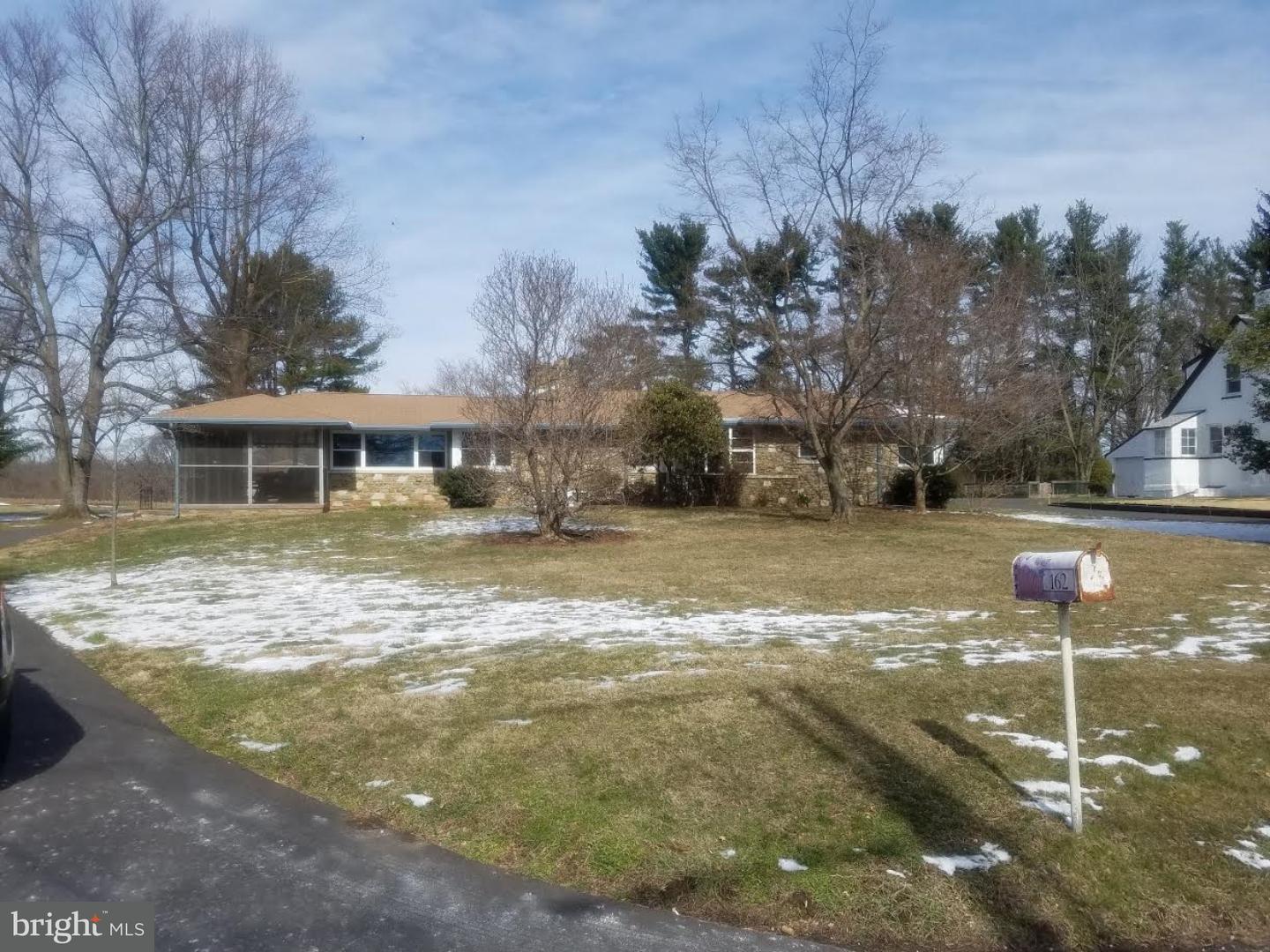 162 West Upper Ferry Road Ewing, NJ 08628 - Photo 1 of 17