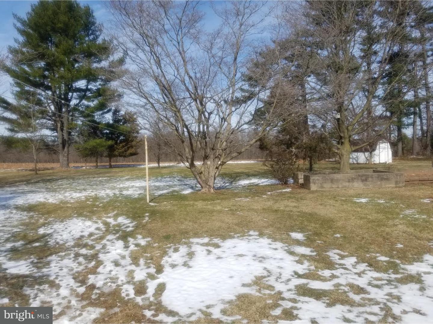 162 West Upper Ferry Road Ewing, NJ 08628 - Photo 7 of 17 Back Yard