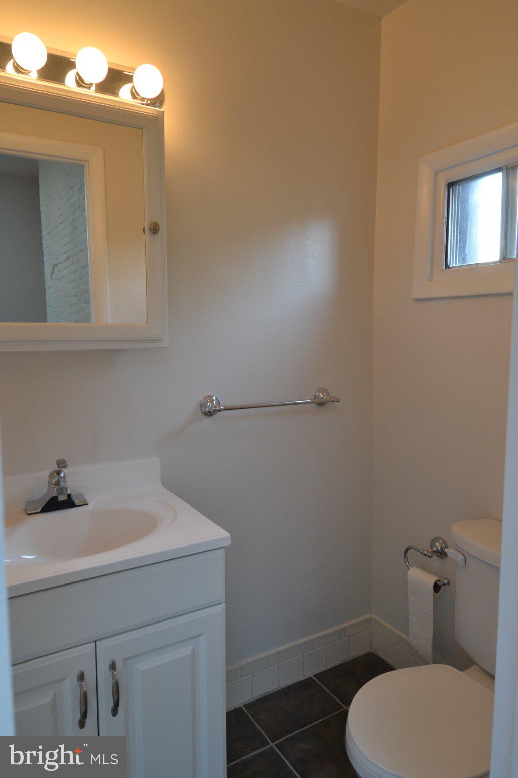 1010 Clinton Street, Unit 3M Philadelphia, PA 19107 - Photo 9 of 15 Bright and airy bathroom retreat.