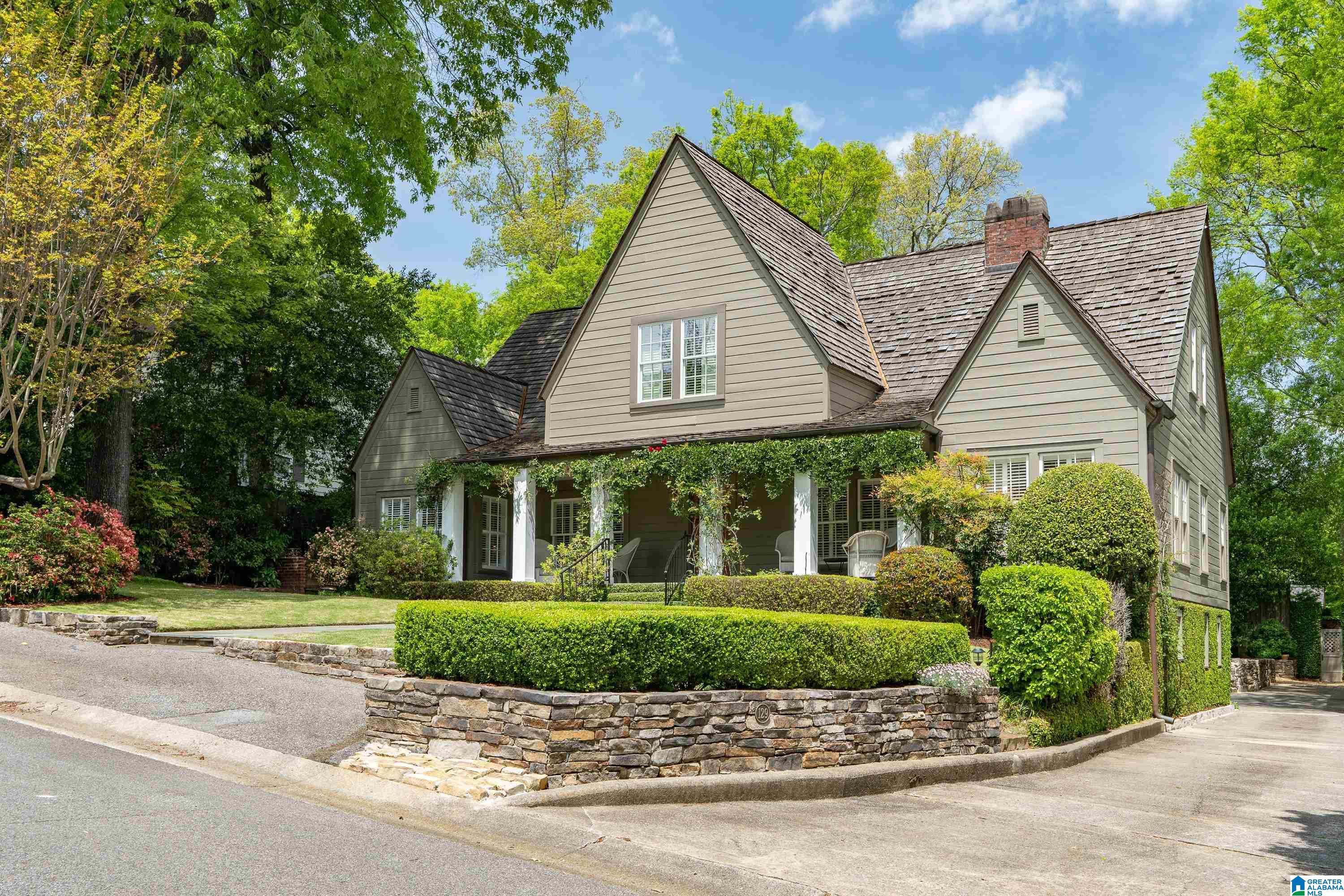 129 Main Street Birmingham, AL 35213 - Photo 1 of 50