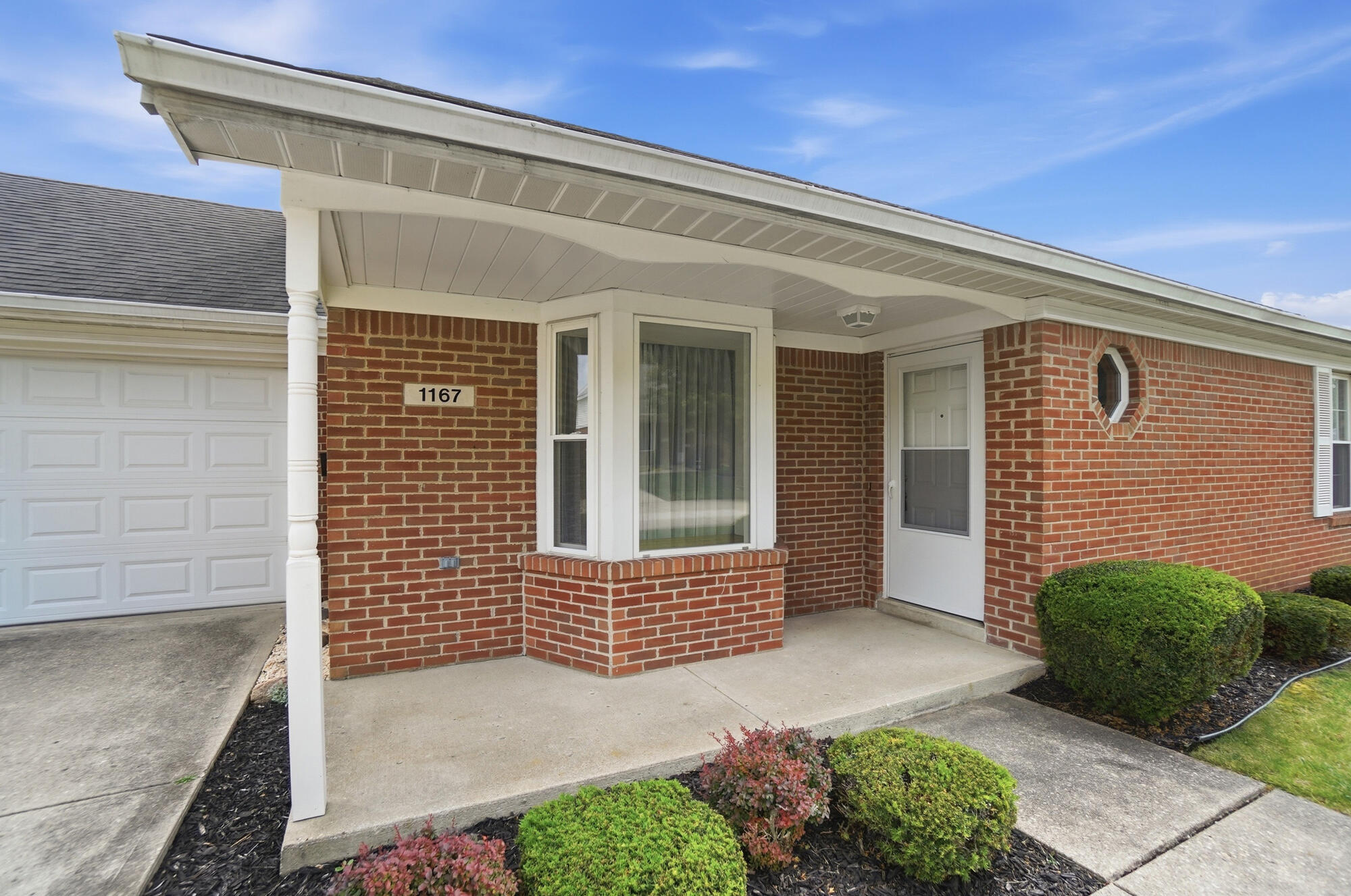 1167 Old Farm Lane Springfield, OH 45503 - Photo 5 of 29