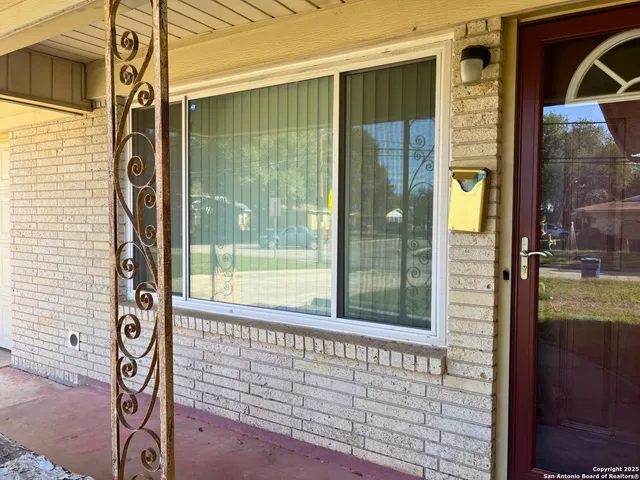 $1,550 | 2022 Odessa Drive, San Antonio, TX 78220