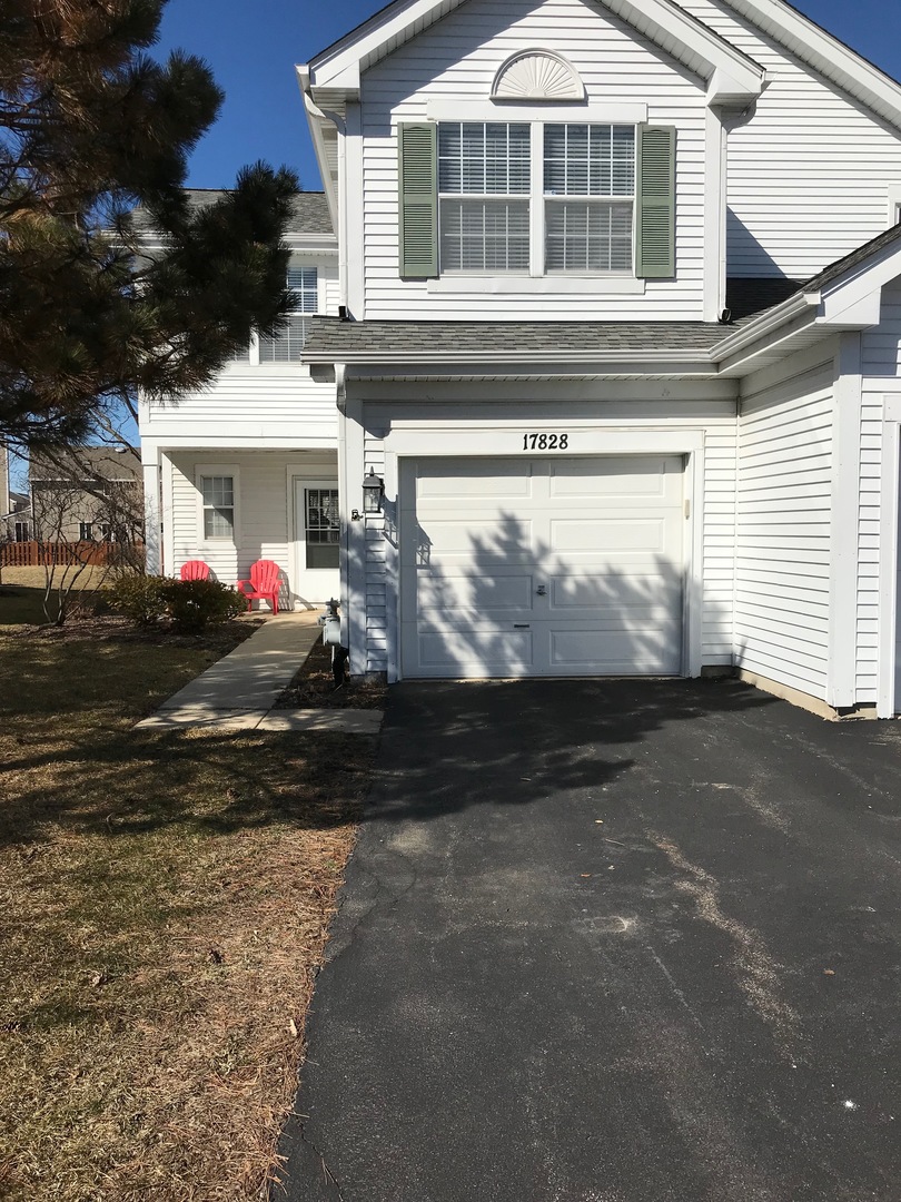 17828 Braewick Road Gurnee, IL 60031 - Photo 1 of 25
