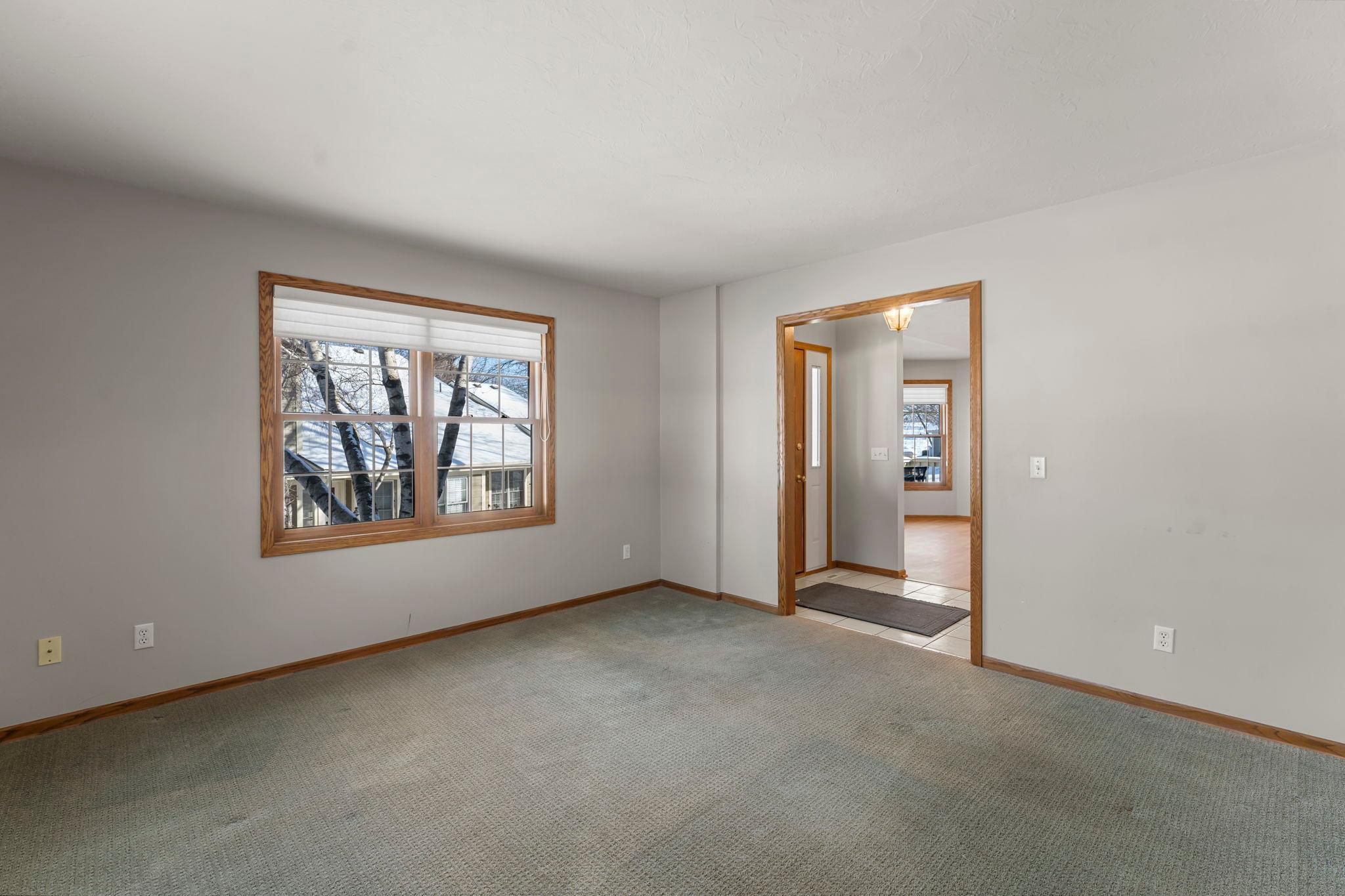 809 Ivy Lane Eagan, MN 55123 - Photo 22 of 49