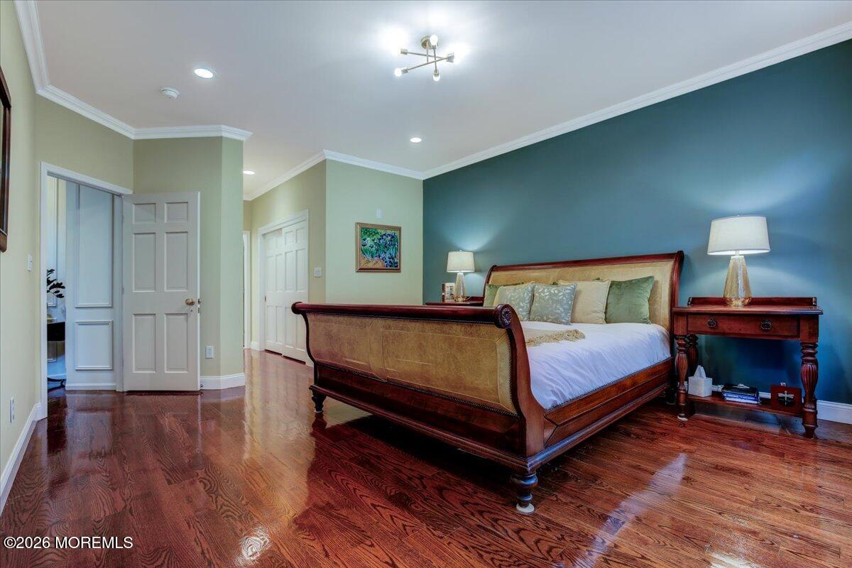 1 Spinaker Lane Red Bank, NJ 07701 - Photo 16 of 35 1st Floor Primary Bedroom