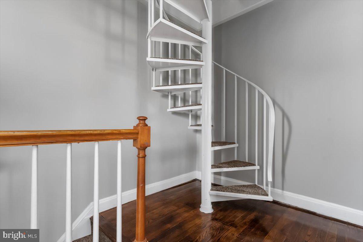 544 Chalcot Square Baltimore, MD 21221 - Photo 27 of 33