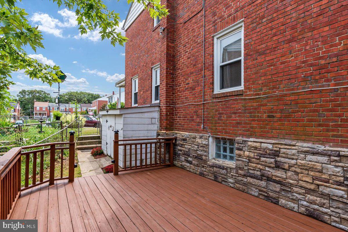 544 Chalcot Square Baltimore, MD 21221 - Photo 30 of 33