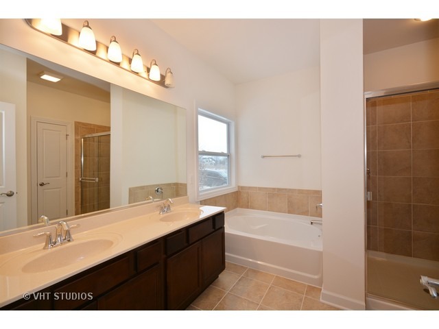 N550 Armstrong Lane Geneva, IL 60134 - Photo 12 of 16