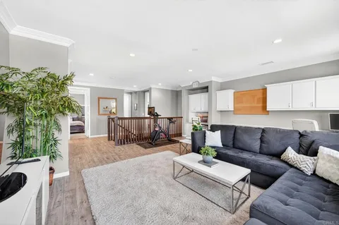 $2,395,000 | 6937 Waters End Drive, Carlsbad, CA 92011