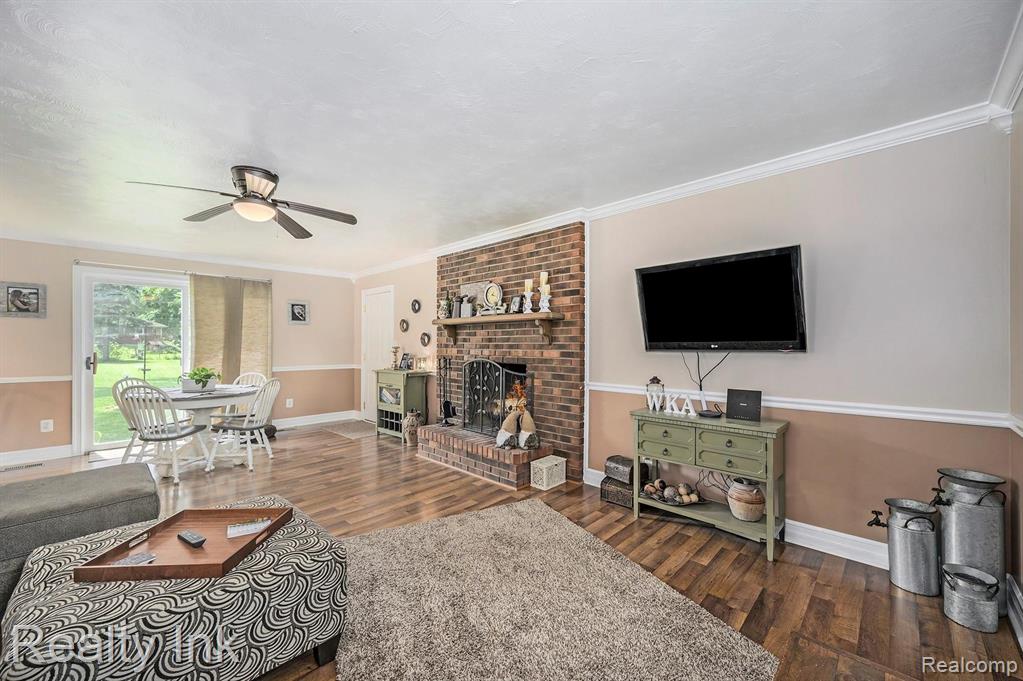 61803 Rambling Way South Lyon, MI 48178 - Photo 20 of 27
