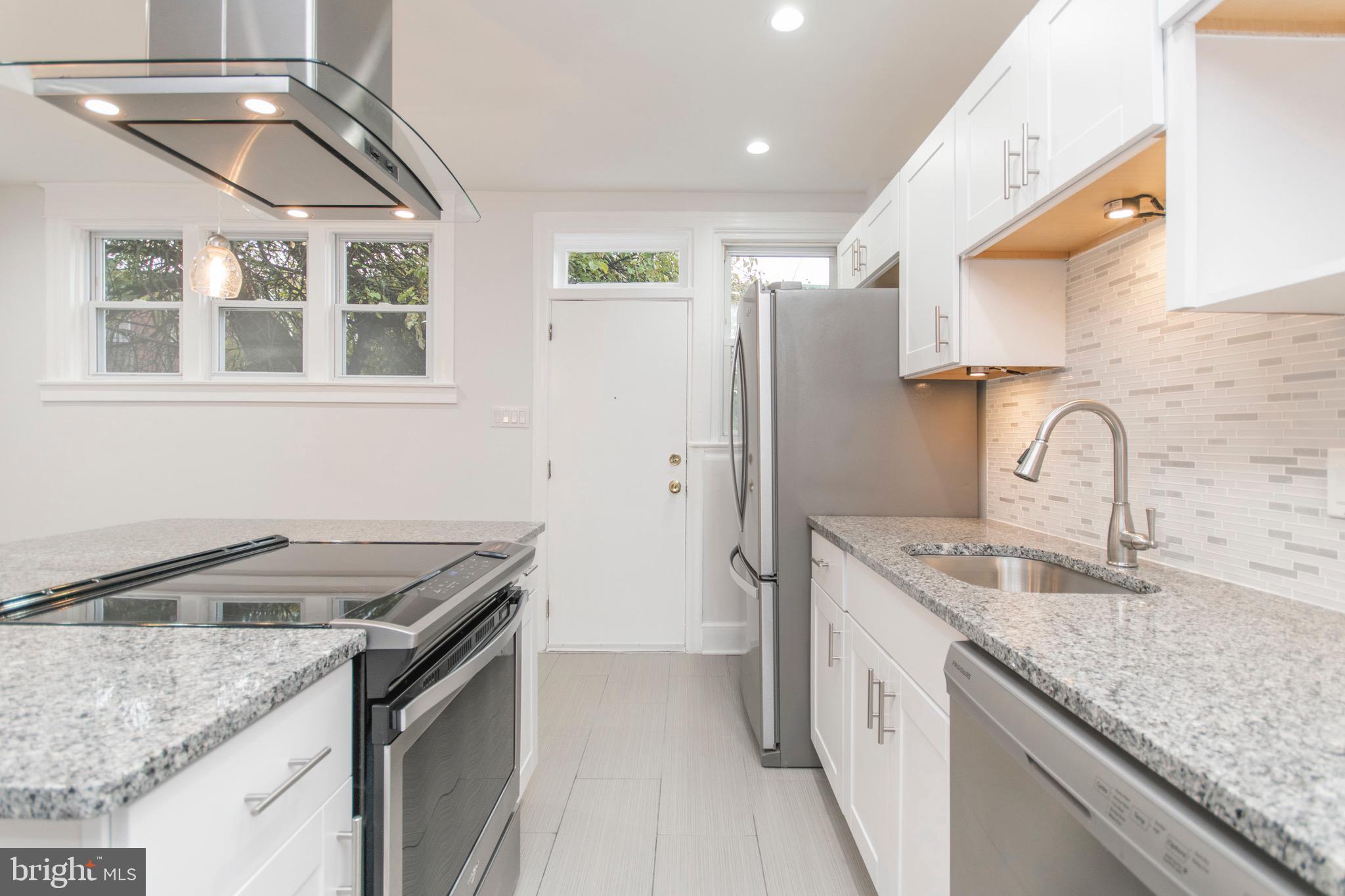 5829 Brush Road Philadelphia, PA 19138 - Photo 2 of 31 Gallery Image 2
