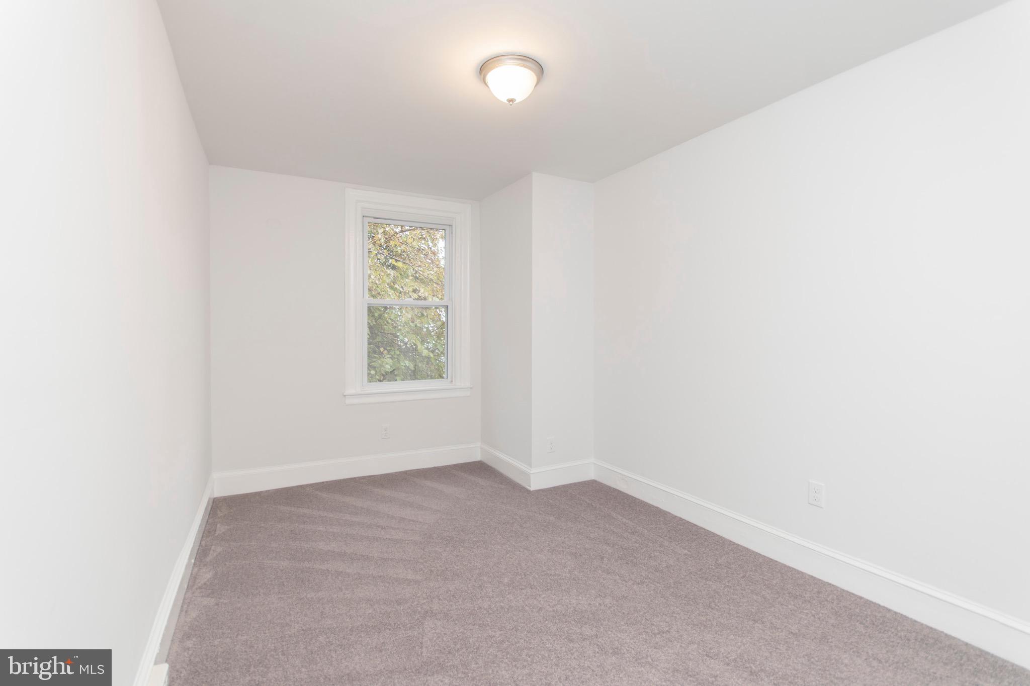 5829 Brush Road Philadelphia, PA 19138 - Photo 19 of 31 Gallery Image 19