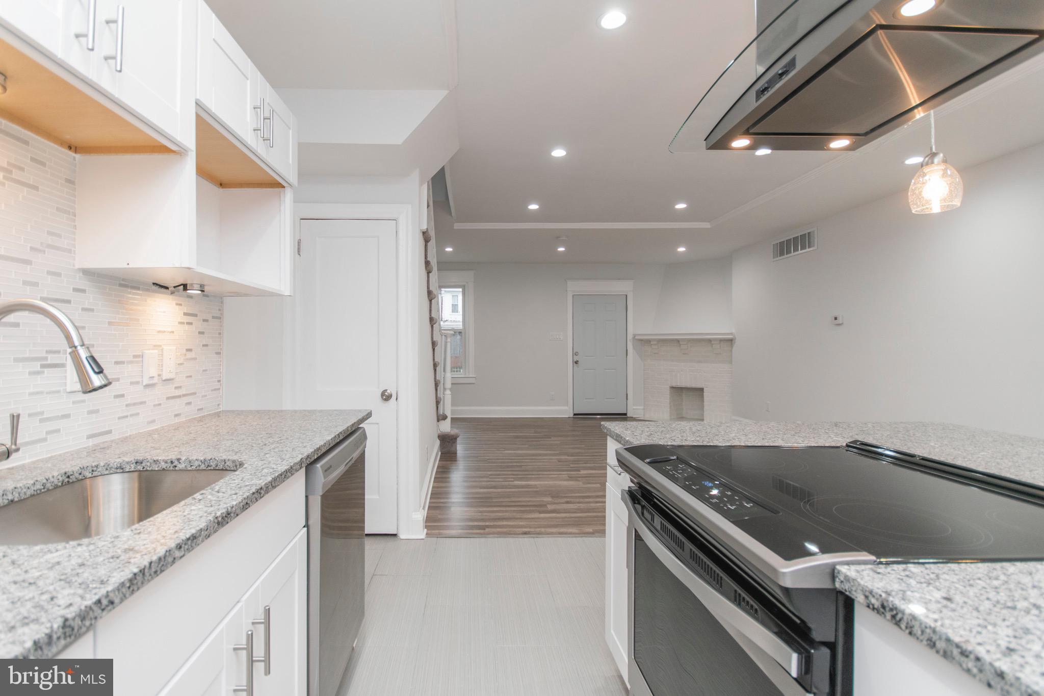 5829 Brush Road Philadelphia, PA 19138 - Photo 3 of 31 Gallery Image 3