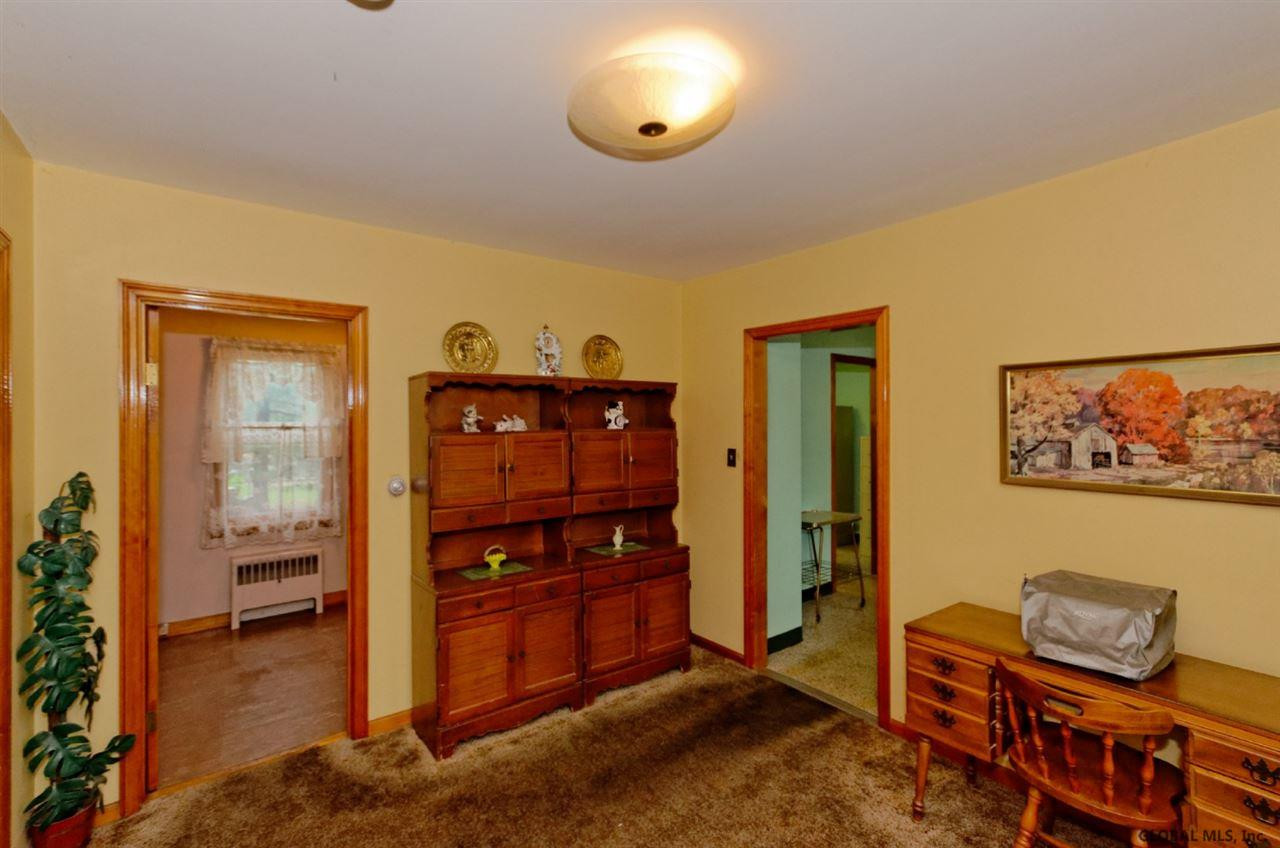 38 Phillips Road Rensselaer, NY 12144 - Photo 8 of 25 Photo 8
