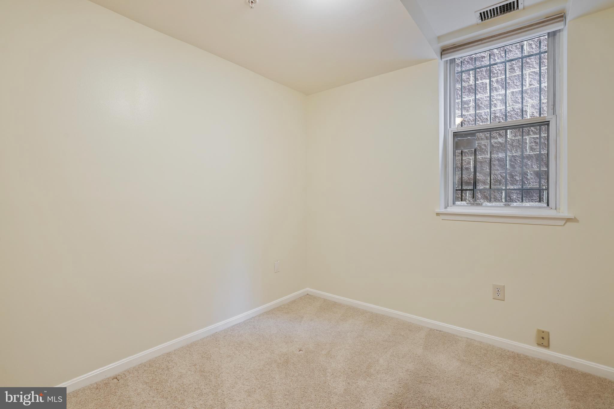 1117 O Street Northwest, Unit 2 Washington, DC 20005 - Photo 11 of 26 Bedroom 1